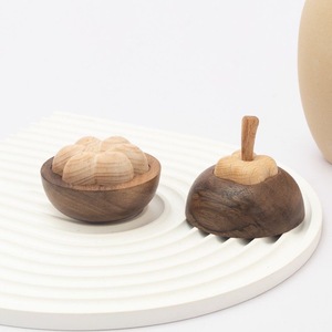 Diffuseur d'arômes en bois de noyer noir, petit modèle de table, sans flamme, pour la maison ou le bureau, fonctionne sur piles avec piles incluses - Product Image 2