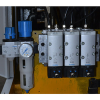 Máquina de moldeo por soplado de inyección de plástico de precio de PVC fácil de mantener de alta confiabilidad 25KW