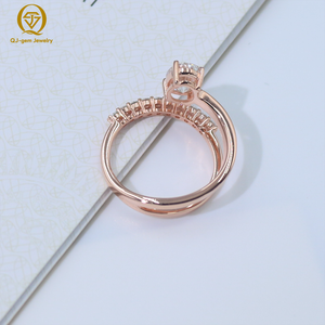 Bagues au design unique, diamant de laboratoire taille ovale, haute clarté, couleur D, or 18 carats avec certification IGI, personnalisées pour alliance de mariage - Product Image 2