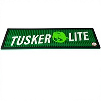 Tapis de bar en PVC personnalisé avec logo, imperméable et antidérapant, pour la décoration de bar moderne, idéal pour cocktails, bières, pubs, clubs et fêtes.