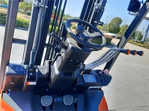 Customized Color 2.5 Ton <strong>Forklift</strong> Truck Heavy Duty Diesel Engine Side Shift All Rough Terrain <strong>Forklifts</strong> - Product Image 5