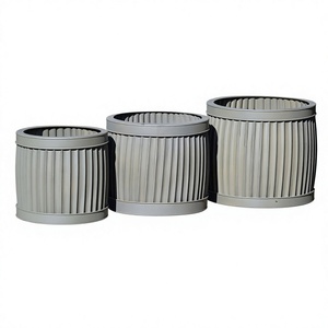 Meilleures ventes : Ensemble de jardinières rondes Rabbets gris pour extérieur, pots de fleurs décoratifs de style industriel - Product Image 1