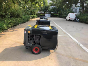 Compresor de Aire Portátil APCOM de 40 CFM, 18 hp, 13 bar, 35 CFM, 1 m³/min, Pequeño, de Gasolina, Accionado por Motor Diésel - Product Image 3