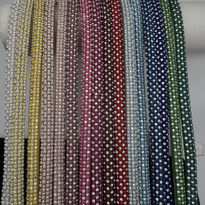 Cristaux en résine en gros, mini strass, sandales en verre, bandes de cristal 3D pour accessoires de chaussures et de vêtements pour femmes - Product Image 1