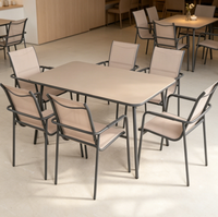 Ensemble de table à manger moderne en métal pour l'extérieur, pour hôtel et cour, meubles de jardin de villégiature avec chaises à bras