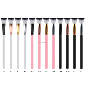 Esponjoso con logotipo personalizado, 1 Uds., champú para pestañas, sombra de ojos curvada, cepillo para extensión de pestañas, limpieza, eliminación de maquillaje suave, herramientas de baño - Product Image 2