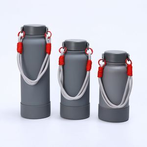 Bouteille d'eau isotherme en acier inoxydable de style nouveau, grande capacité, anti-fuite, avec manchon en silicone, impression de logo personnalisée, sans BPA - Product Image 3