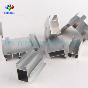 Profilés d'extrusion en aluminium gris argenté pour la fabrication <span class=keywords><strong>de</strong></span> fenêtres et portes coulissantes colombiennes/costaréennes - Product Image 4