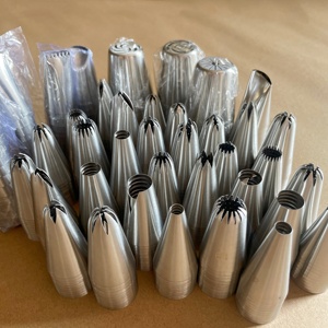 Gran oferta, juego de boquillas de pétalos, crema de acero inoxidable, postre, hornear, herramientas de decoración DIY, boquilla de hierba, puntas de tubería de glaseado - Product Image 3
