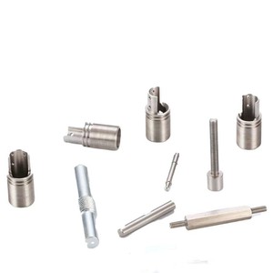 Pièces usinées sur tour CNC en acier inoxydable 304 303, tournage et fraisage de précision combinés, diamètre max. 100, longueur 300 - Product Image 1