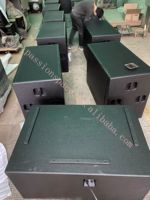 Système de sonorisation pour concert en plein air OEM haute puissance 3200W avec deux caissons de basses actifs de 18 pouces SB 218 pour les grandes performances sur scène