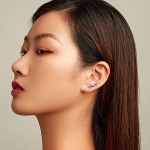 Perhiasan halus kualitas tinggi 925 perak murni Enamel bulu biru pengaturan Pave CZ manset anting pendaki telinga - Product Image 5