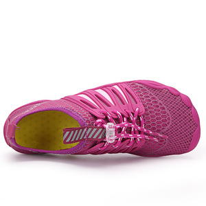 Chaussures de marche de plage pour hommes, nouvelle collection, imperméables, antidérapantes, respirantes et légères pour les activités de randonnée et de fitness en extérieur - Product Image 4