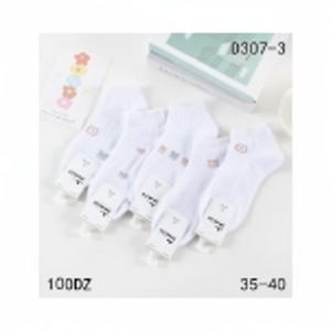 Calzini corti da donna bianchi stampati 3D traspirante in Nylon Spandex personalizzato con Logo sottile lunghezza alla caviglia per la stagione primavera/estate - Product Image 1