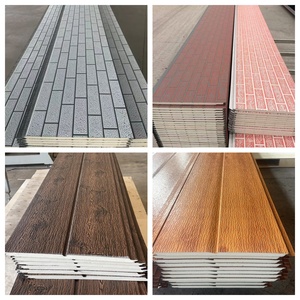 Panneau sandwich en métal à texture bois ignifuge avec âme en mousse PU pour isolation thermique, idéal pour les toitures <span class=keywords><strong>de</strong></span> maisons et d'ateliers à usage extérieur - Product Image 2