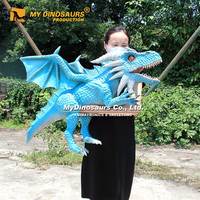 Mon dragon bébé ailé réaliste animatronique fait à la main