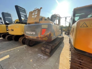 Escavatore Volvo EC200BLC Usato e Resistente, Peso Operativo 20 Tonnellate, per Costruzione Strade Rurali - Product Image 5