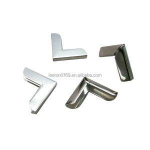 Suministro de fábrica 26X26X5,0mm Esquina de metal de color níquel para <span class=keywords><strong>cubierta</strong></span> de libro - Product Image 4
