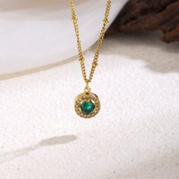 Collier à pendentif rond perlé avec zircon vert, accessoires fantaisie de luxe léger pour femme, commandes en gros TGXL14675