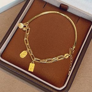 สร้อยข้อมือทองคำแท้ 24K 999 ยี่ห้อซินฟลาย ลักซ์ลรี่ จิวเวลรี่ แบบครึ่งวงกลมครึ่งสายโซ่ น้ำหนักประมาณ 8.5 กรัม - Product Image 1