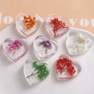 Decoración de flores de epoxi Regalos florales Artesanía de <span class=keywords><strong>resina</strong></span> de flores secas Inserción personalizada Flor verde y beige Cabujón de <span class=keywords><strong>resina</strong></span> redondo - Product Image 2