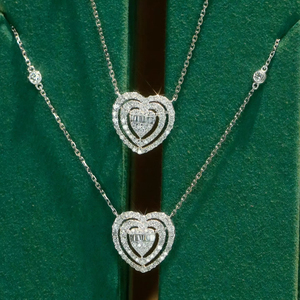 <span class=keywords><strong>Collana</strong></span> in Oro Bianco 18K <span class=keywords><strong>con</strong></span> Diamante Naturale a Forma di <span class=keywords><strong>Cuore</strong></span> <span class=keywords><strong>Grande</strong></span> dal Design Delicato - Product Image 1