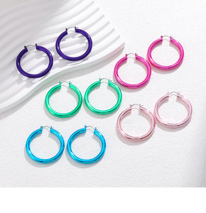 Boucles d'oreilles créoles en acier inoxydable avec revêtement électrophorétique multicolores pour femmes |   Durable, hypoallergénique et imperméable - Product Image 1