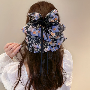 Pince à cheveux Super Féerique haut de gamme en forme de requin avec grand nœud floral en ruban, en acétate et tissu mousseline, pour queue de cheval, idéale pour les fêtes - Product Image 4