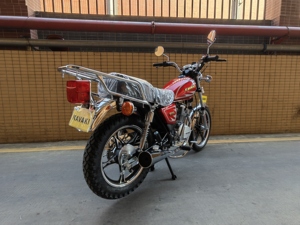 Moto Chopper à Essence SUZUKI Essence <span class=keywords><strong>GN</strong></span> <span class=keywords><strong>Motor</strong></span> <span class=keywords><strong>125</strong></span> 150 à Vendre - Product Image 6