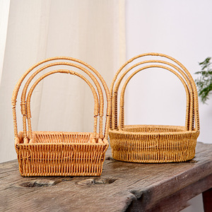 Panier <span class=keywords><strong>de</strong></span> pique-nique en rotin tressé pour collations, cueillette <span class=keywords><strong>de</strong></span> légumes en extérieur, panier à fleurs et <span class=keywords><strong>fruits</strong></span> à main, idéal pour un <span class=keywords><strong>cadeau</strong></span> - Product Image 1