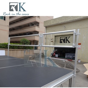 เวทีอลูมิเนียมแบบพกพาพร้อมบันไดและราวกันตกสำหรับงานกลางแจ้ง - Product Image 5