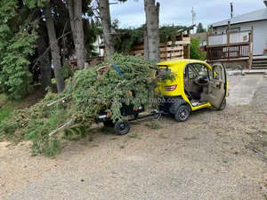 سكوتر تنقل مغلق لشخصين بمقعدين، محرك 1200 واط، بطارية 60 فولت، مدى 60-75 كم - Product Image 6