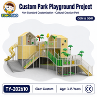 Structure de jeu extérieure sur le thème de la forêt pour enfants : toboggan, cabane dans les arbres, tour d'escalade - Fournisseur OEM
