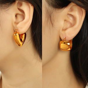 Pendientes de aro en forma de corazón, aleación de zinc dorada, joyería de moda para mujer EH531 EH532 - Product Image 4