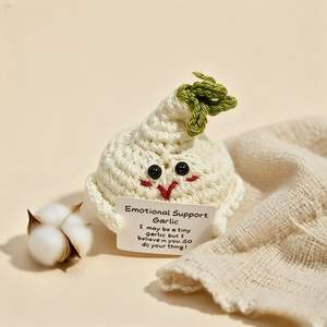 Muñeco de Ganchillo de Ajo Alegre Hecho a Mano, Peluche de Apoyo Emocional con Tarjeta Positiva, Muñeco Emocional de Ganchillo de Ajo - Product Image 4