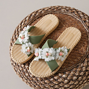 Sandalias de Playa Elegantes y Versátiles para Mujer, Diseño Floral, Antideslizantes, Transpirables, para Uso en Exteriores de Verano - Product Image 6