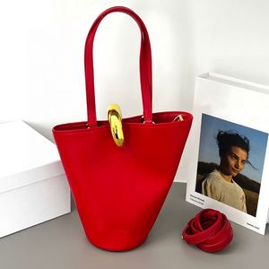 Nouveau style de sac à main asymétrique personnalisé en forme de panier à légumes, en cuir véritable avec boucle dorée, sacs à main pour femmes - Product Image 2