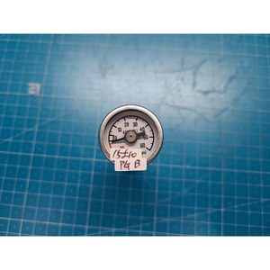 Manomètre miniature Ashcroft 220-32388-000 R6, d'occasion, comme il est, pièces d'équipement semi-conducteur Legacy - Product Image 4
