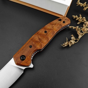 Cuchillo Plegable D159 de Sándalo para Supervivencia al Aire Libre, Acero D2 de 3.19 Pulgadas, para Camping y Senderismo, OEM DIY con Mango de Sándalo - Product Image 4