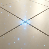 Panneau en nid d'abeille en aluminium personnalisé, plafond ciel étoilé, installation à clipser avec éclairage à fibres optiques et système de contrôle