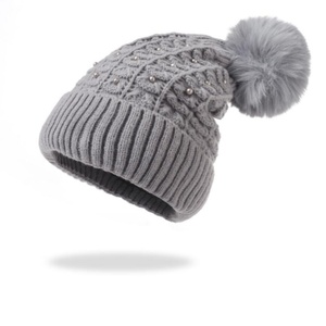 Gorro de invierno para mujer, estilo coreano, para circunferencias de cabeza grandes, gorro de punto con pompón de piel para estudiantes y ciclistas - Product Image 3