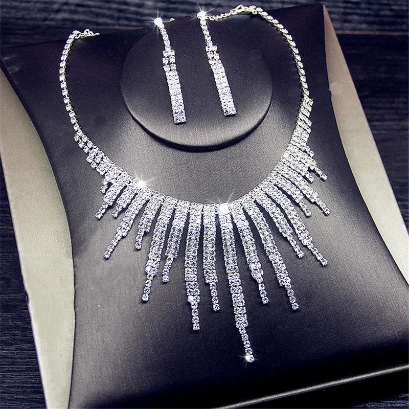 Shine Geometric Strass Halskette Ohrringe für Frauen Lange Quaste Schmuck Sets Hochzeiten Bankett Geschenke