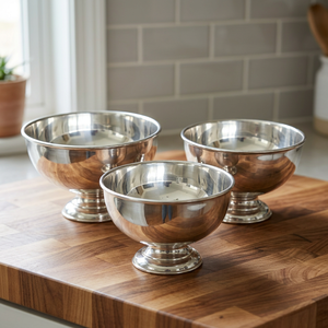 Ensemble de 3 bols à pieds en aluminium poli - Fabriqués à la main, sans plomb, durables, design classique, pour usage domestique - Product Image 2