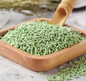 Arena para gatos aglomerada sin polvo lavable natural de gran venta al por mayor con múltiples fragancias y arena para gatos de tofu de alta calidad - Product Image 1