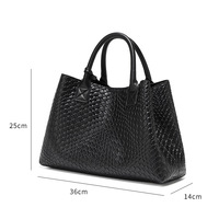 Nouveau Sac à Main en PU Tressé Haut de Gamme Printemps/Été 2026 pour Femme, Grande Capacité, Ensemble de Trois Pièces, Fermeture Magnétique, Simple et Luxueux