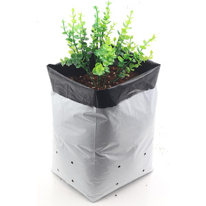 Sacs de plantation DaringFish en PE noir et blanc du Shandong, en stock, pour semis et bandes de plantation pour légumes de balcon à domicile - Product Image 1