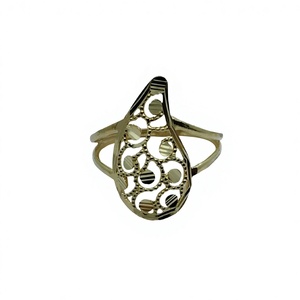 Bague élégante en or pour femme, motif ajouré stylé, bijou moderne et léger pour le quotidien - Product Image 3