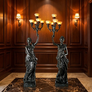 Escultura Funcional de Lujo con Diseño de Diosa de Bronce Sosteniendo la Luz, para Interiores Grandiosos, Estatua de Bronce - Product Image 5