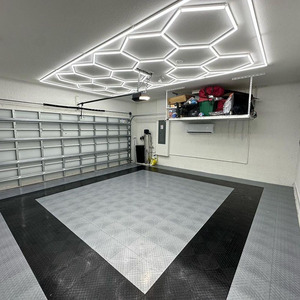 <span class=keywords><strong>Dalle</strong></span> de verrouillage modulaire rigide de <span class=keywords><strong>garage</strong></span> de <span class=keywords><strong>PVC</strong></span> de carrelages de <span class=keywords><strong>garage</strong></span> <span class=keywords><strong>pour</strong></span> l'atelier de détaillant de <span class=keywords><strong>voiture</strong></span> - Product Image 4