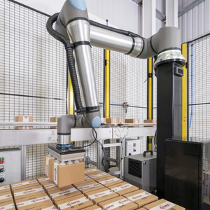 Nouveau robot collaboratif à long bras de 1750 mm, bras de robot UR8 à 6 axes, robot universel long pour le soudage, la manutention de matériaux et la palettisation - Product Image 2